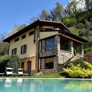 In With Pool Garden And View Appartement